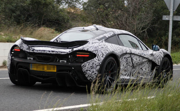 Flagrado: McLaren P1