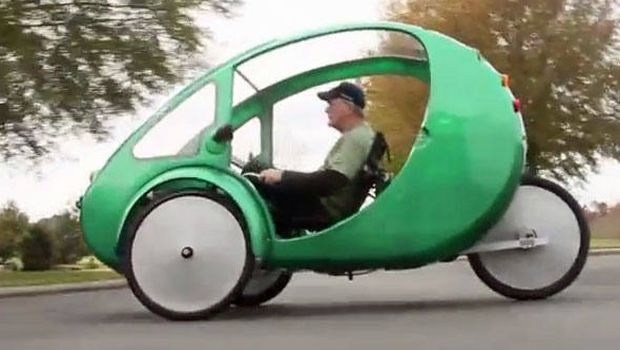 Um carro-bicicleta movido a energia solar? Conheça o Elf