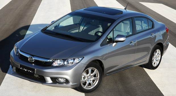 Honda Civic 2014 ganha motor 2.0