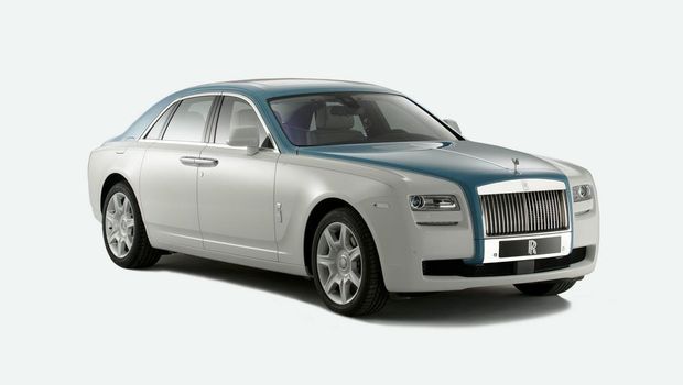 Rolls-Royce anuncia Ghost Firnas Motif