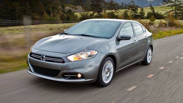 Chrysler 200 e Dodge Dart terão câmbio de 9 marchas