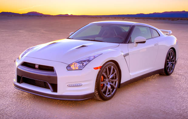 Nissan GT-R 2014 custará a partir de R$ 202.000 nos EUA