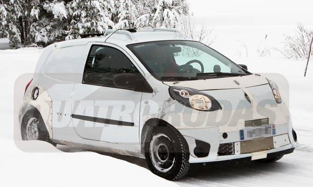 Novos smart ForTwo e ForFour são testados na Europa