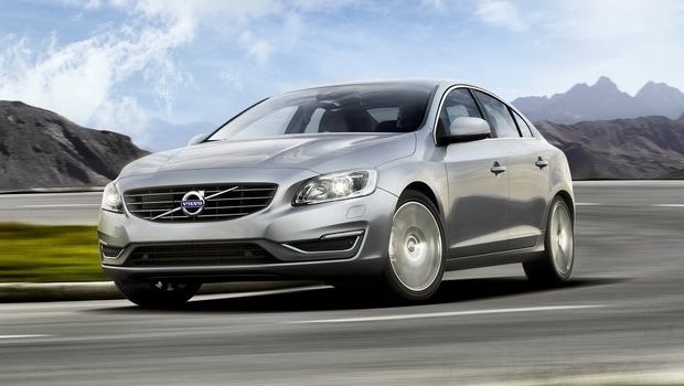 Volvo reformula S60 e S80