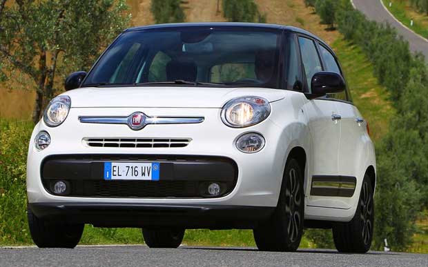 Fiat 500L ganha novos motores