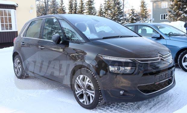Novo Citroën C4 Picasso flagrada na Suécia