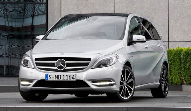 Mercedes-Benz reduz preços no Brasil