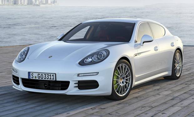 Reestilizado, Panamera ganha nova versão E-Hybrid