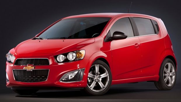 GM retoma anúncios no Facebook