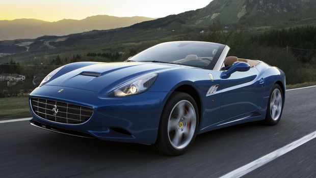 Ferrari California 30 chega ao Brasil
