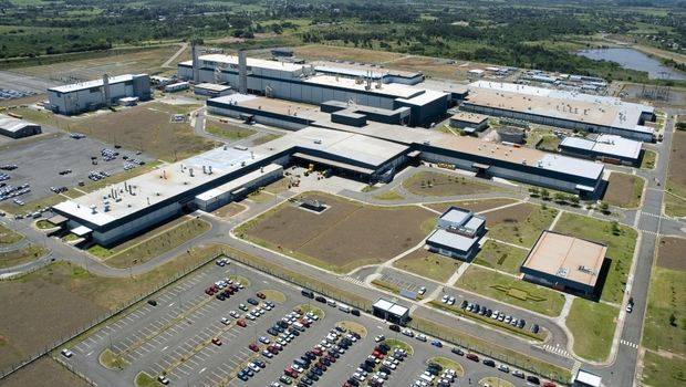 Greve dos funcionários da GM em Gravataí continua