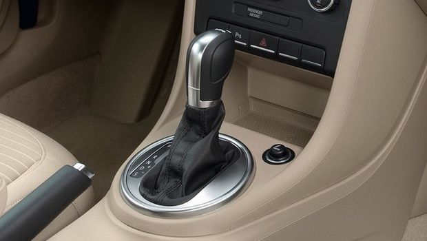 VW planeja câmbio DSG de dez marchas