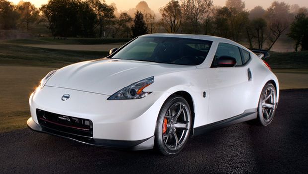 Nissan revela mais detalhes sobre 370Z Nismo 2014