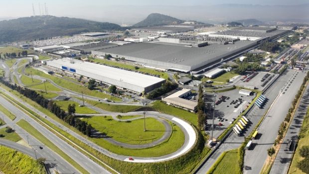 Fiat investirá R$ 15 bilhões no Brasil