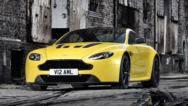 Aston Martin revela V12 Vantage S