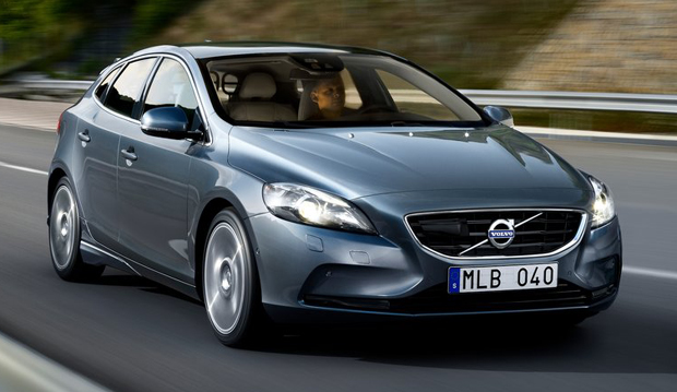 Volvo lança V40 por R$ 115.950