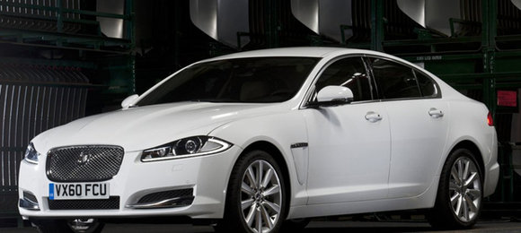 Jaguar muda motor diesel do XF