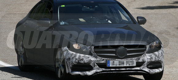 Novo Classe C terá versão crossover