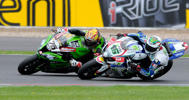WSBK: Rea e Baz vencem em Silverstone