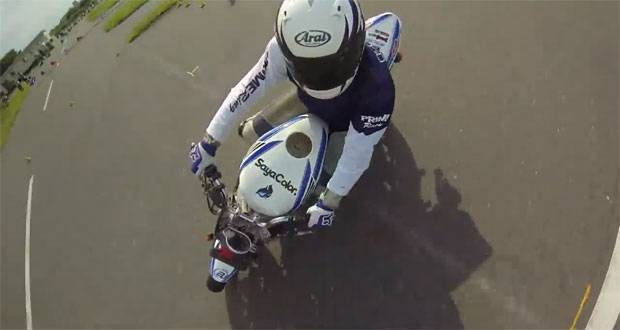 Descubra o verdadeiro controle sobre uma moto