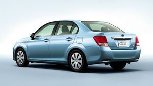toyota-corolla-axio-hybrid.jpeg