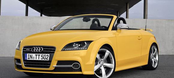 Audi lança TTS Competition