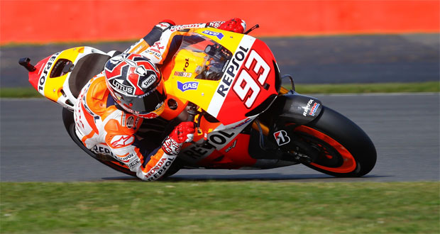 MotoGP: Márquez garante pole em Silverstone