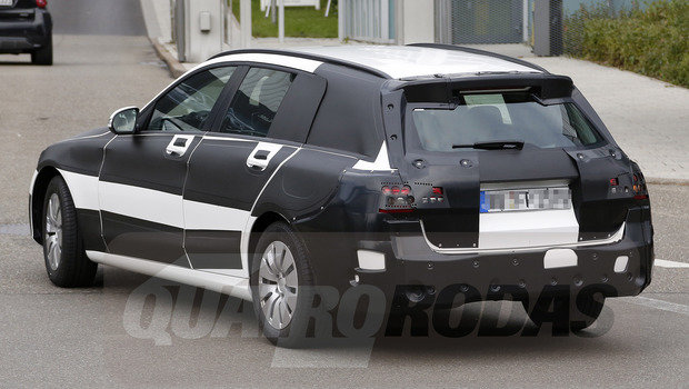 mercedes-c-class-t-7.jpeg