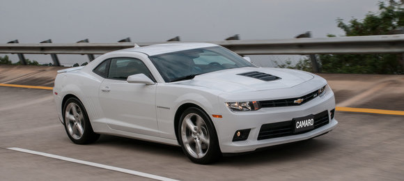 Novo Camaro chega em novembro por R$ 210 mil