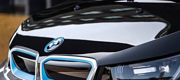 BMW pode lançar i5