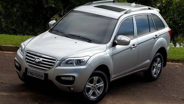 5658bdebcc505d14c818def3lifan-x60-vip.jpeg