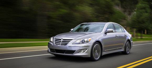 Hyundai realiza recall de 43.500 unidades do Genesis nos EUA