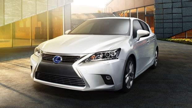 Lexus revela primeiras imagens do CT 200h 2014