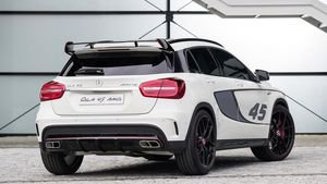 mercedes-benz-gla-45-amg-2.jpeg