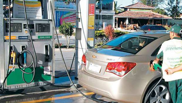 Gasolina com teor ultrabaixo de enxofre chega às bombas