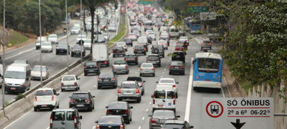 Anfavea sugere incentivo a leasing