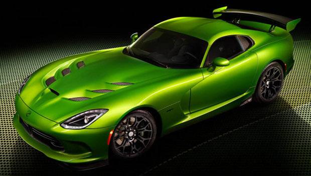 SRT traz novidades ao Viper em Detroit