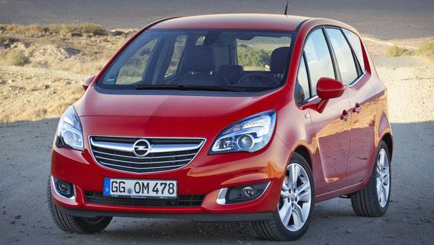Opel expõe renovado Meriva em Bruxelas