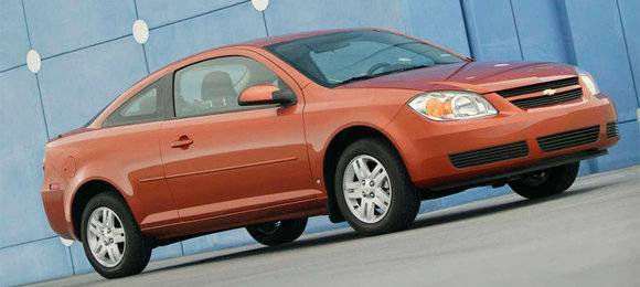 GM pede desculpas por recalls