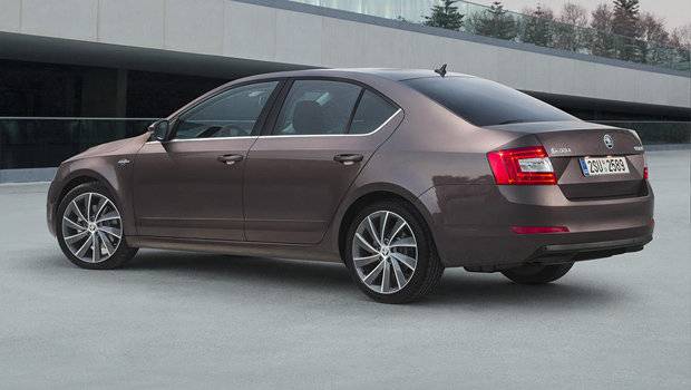 Skoda mostra Octavia Laurin & Klement