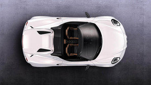 alfa-romeo-spider-4c-2.jpeg