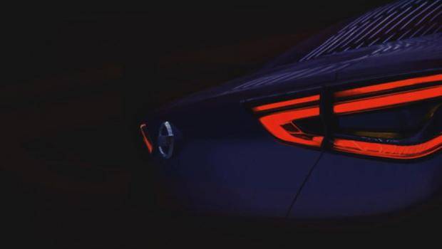 Nissan lança vídeo de sedã misterioso