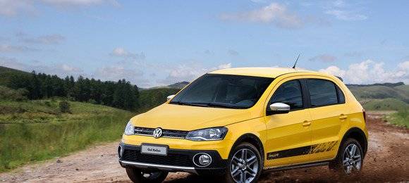 Linha 2015 de Gol, Saveiro e Voyage chegam às lojas