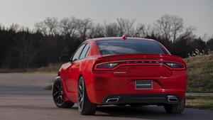 dodge-charger-2015-traseira.jpeg