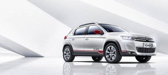 Citroën revela conceito C-XR