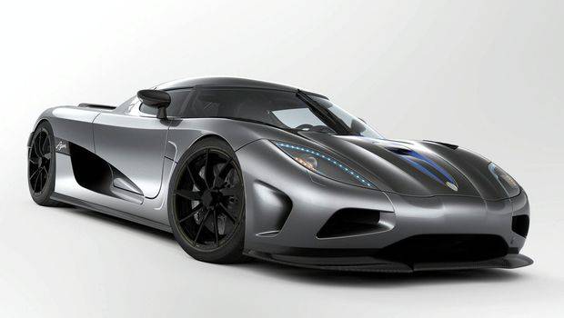 Koenigsegg trabalha em novo modelo de entrada