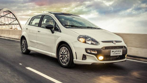 Fiat Punto 2015 chega por R$ 43.450