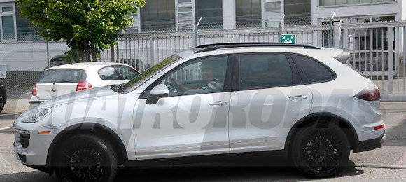 Porsche Cayenne Coupe será vendido já em 2015, afirma site