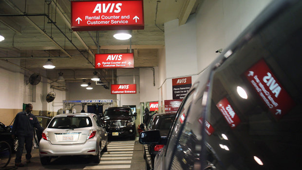 Guia: alugando carros no Brasil e no Mundo