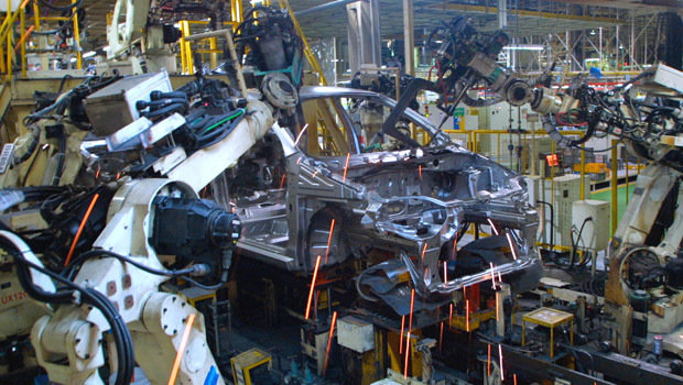 Produção de veículos no Brasil cai 20,5% em julho